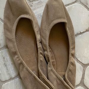 Women’s ballet flat by BCBG Generation, size 8